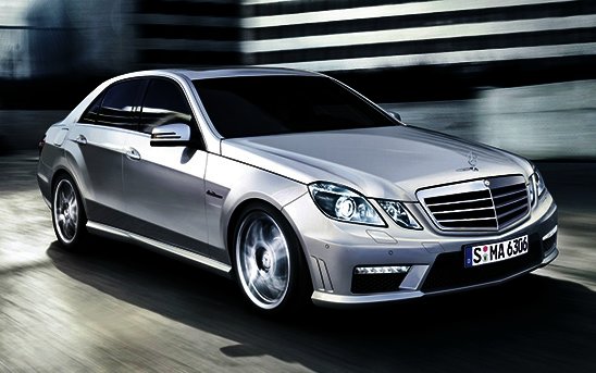 Mercedes-Benz E350 BlueEFFICIENCY